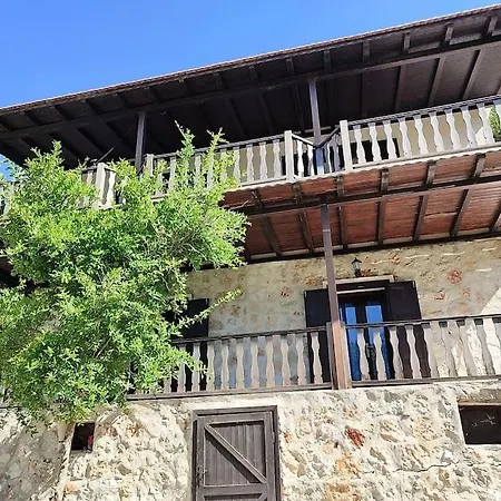 Kalkan Islamlar'da Tas Ev Villa Kaş